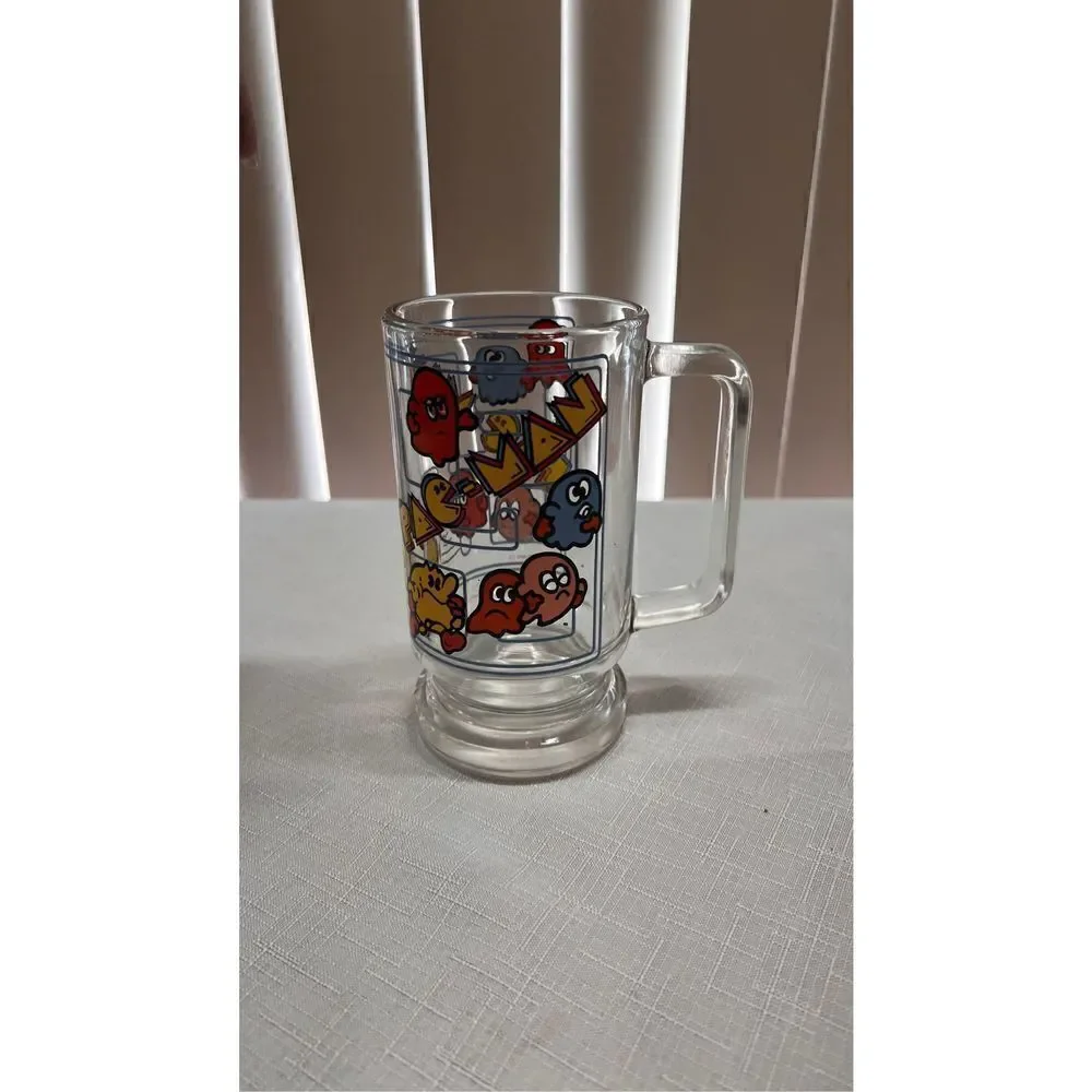 MIDWAY HOUZE PAC MAN GLASS MUG VIDEO GAME